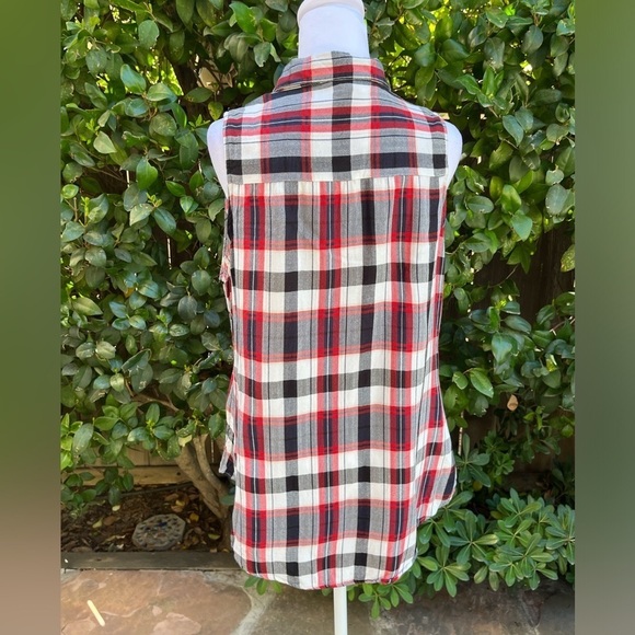 Shyanne Country Western Snap Front Sleeveless Red Black White Plaid Top L - Picture 7 of 10